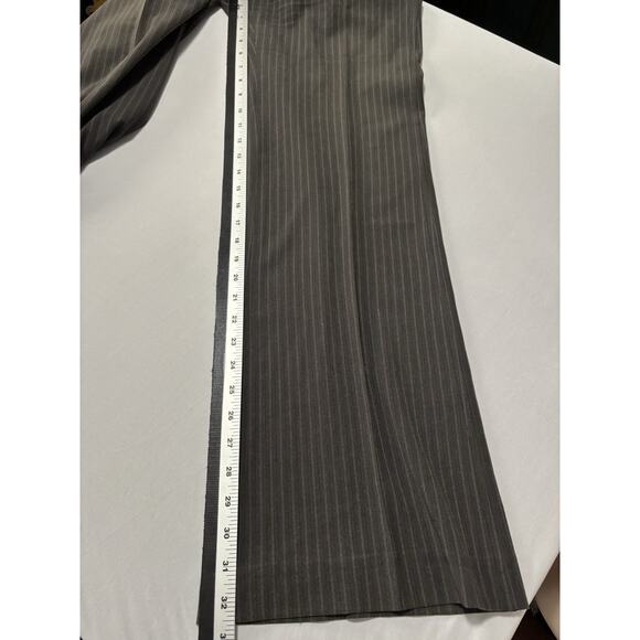 BCBG Maxazria Women's 8 Pinstriped Dress Pants Business Office Work Trousers - Picture 9 of 9